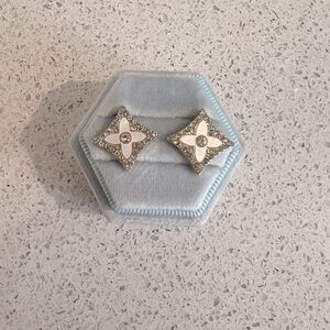 Sterling silver clover earrings